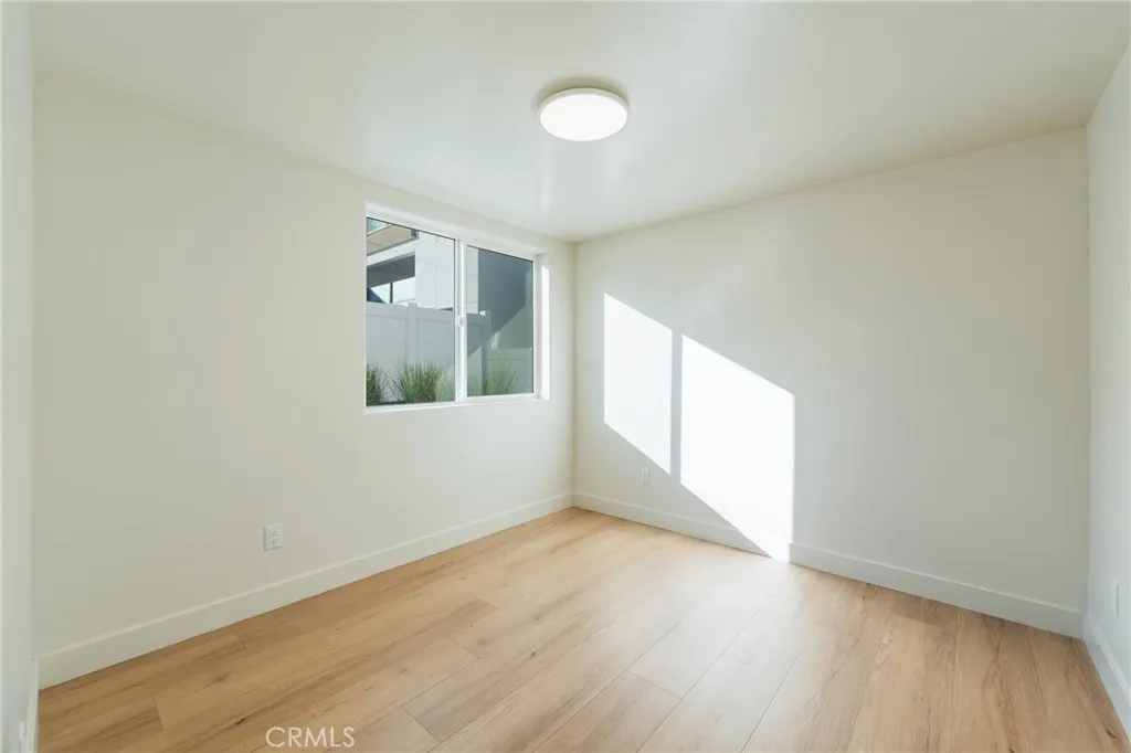 Additional image 4 of 714 N Chestnut Avenue, Los Angeles, CA 90042