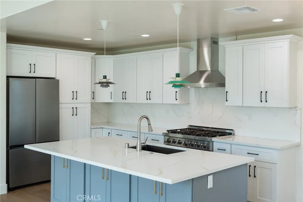 Additional image 11 of 714 N Chestnut Avenue, Los Angeles, CA 90042