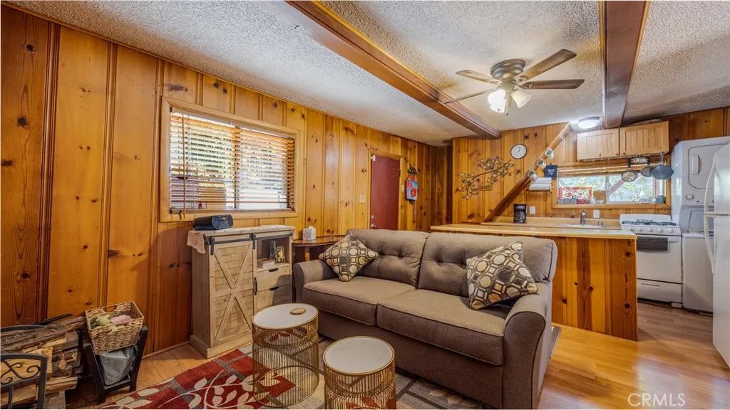 Additional image 50 of 23683 Manzanita Dr, Crestline, CA 92325