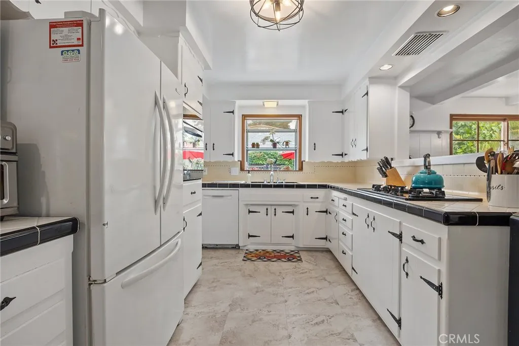 Additional image 28 of 3806 Rosehedge Drive, Fullerton, CA 92835