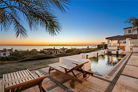 14 Rockshore Bluff, Newport Coast, CA MLS: OC25000960