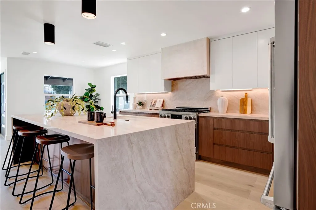 Additional image 52 of 8121 Chase Ave, Los Angeles, CA 90045