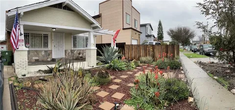 637 E 76th Place, Los Angeles, CA 90001 - MLS#: PW24034765
