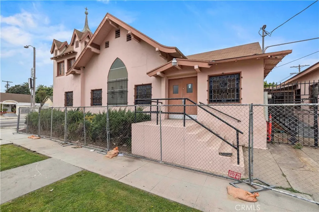 Additional image 26 of 1101 W Florence Avenue, Los Angeles, CA 90044