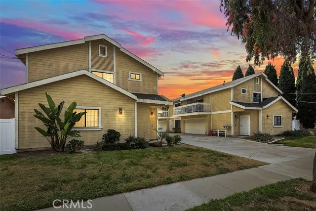 11634 205th Street, Lakewood, CA 90715