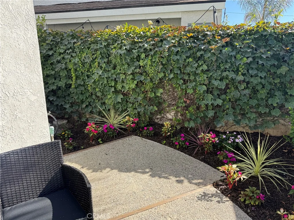 2687 Orange Ave Unit b, Costa Mesa, CA 92627