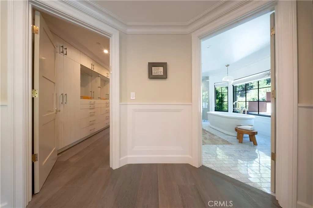 Additional image 43 of 2520 La Condesa Drive, Los Angeles, CA 90049