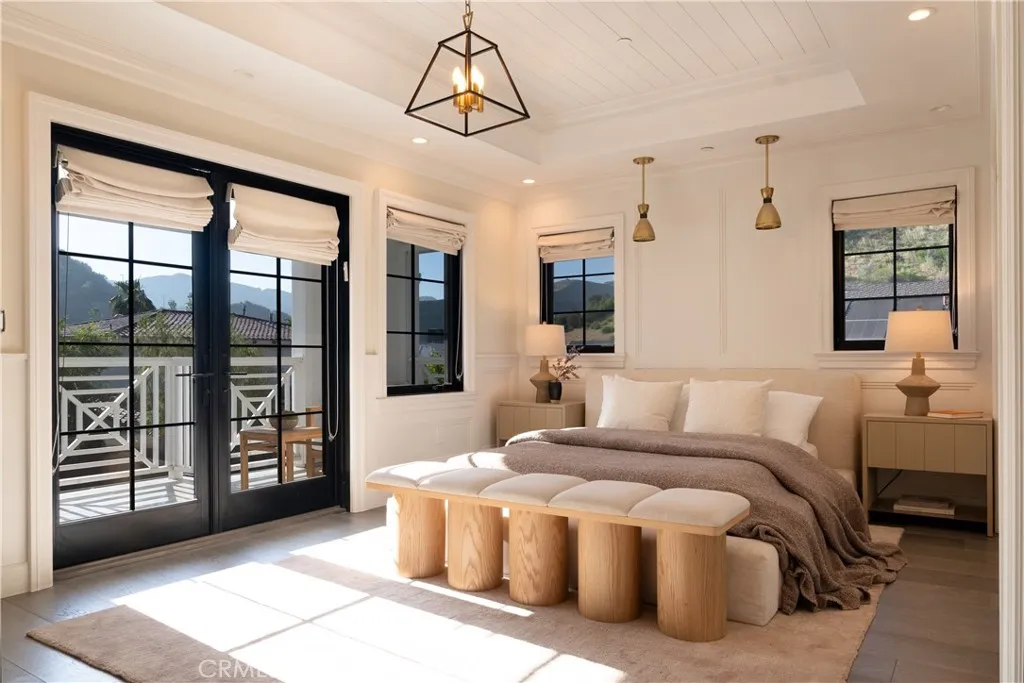 Additional image 9 of 2520 La Condesa Drive, Los Angeles, CA 90049