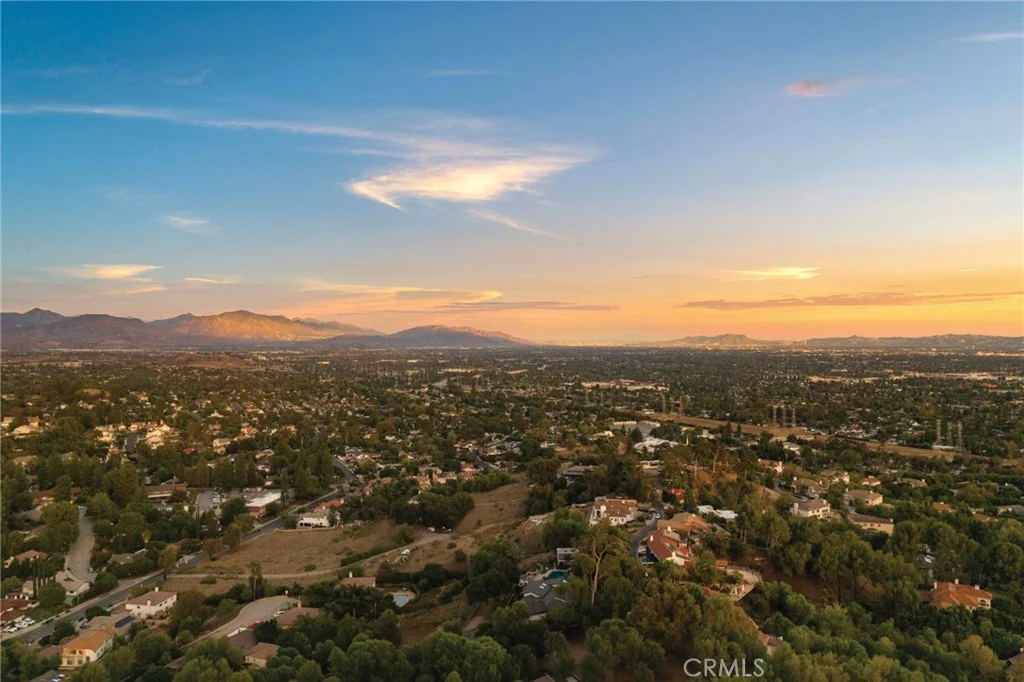 17879 Ridgeway Rd, Granada Hills, CA 91344