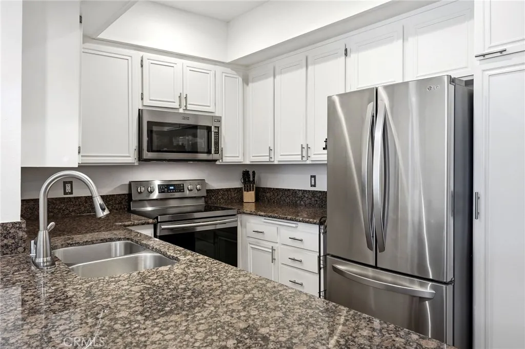 Additional image 23 of 17711 Margate Street Unit 103, Encino, CA 91316