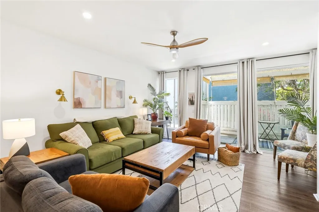 Additional image 66 of 17711 Margate Street Unit 103, Encino, CA 91316