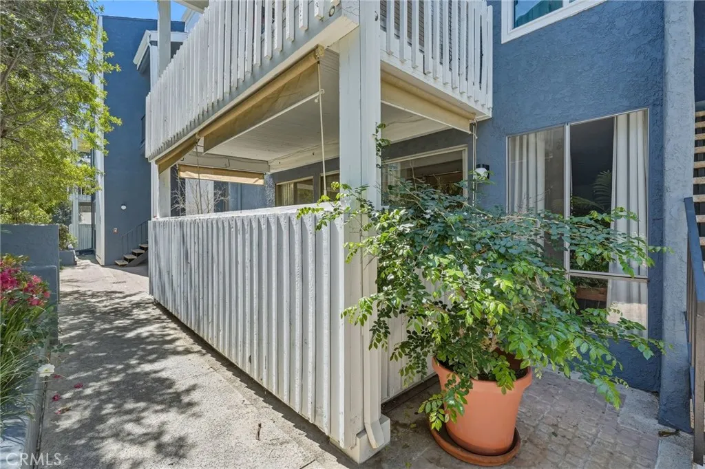 Additional image 6 of 17711 Margate Street Unit 103, Encino, CA 91316