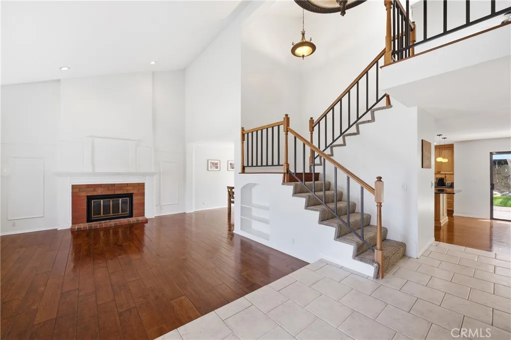 Additional image 4 of 13792 Christian Barrett Drive, Moorpark, CA 93021