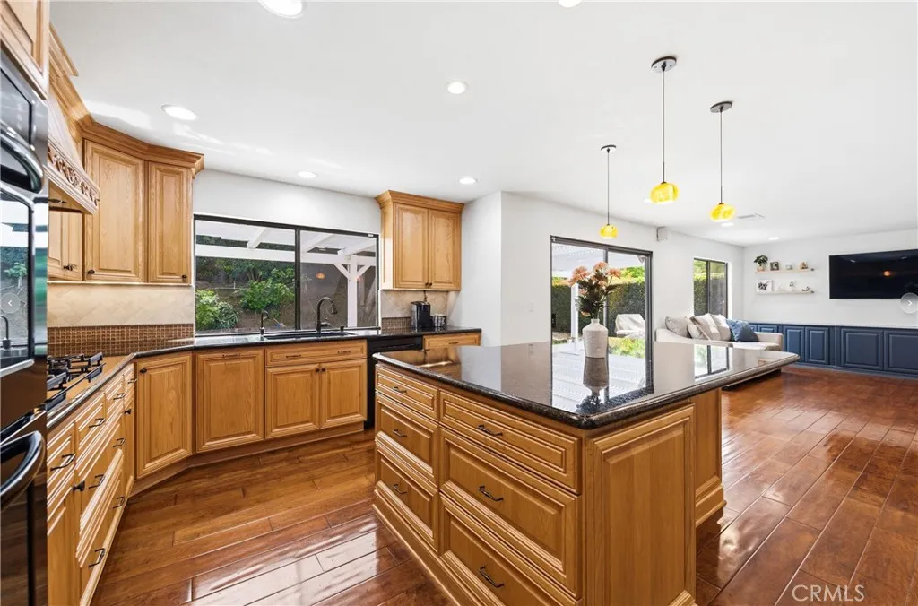 Additional image 11 of 13792 Christian Barrett Drive, Moorpark, CA 93021