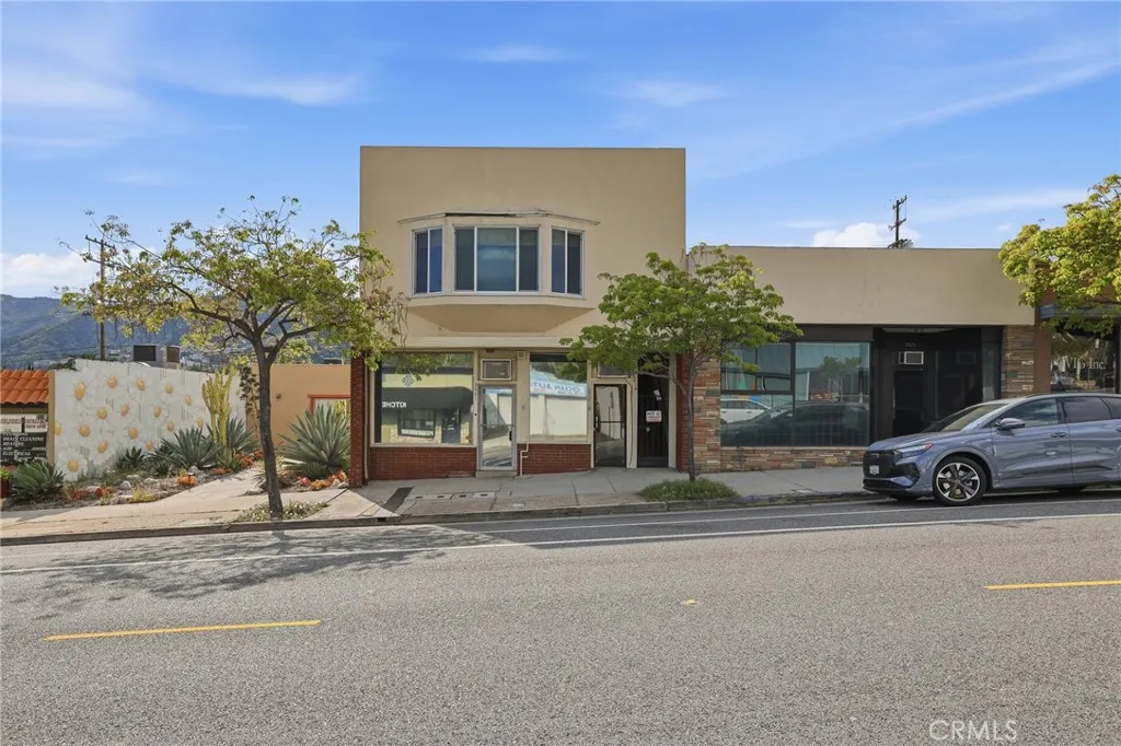 Additional image 2 of 3521 Ocean View Blvd, Glendale, CA 91208