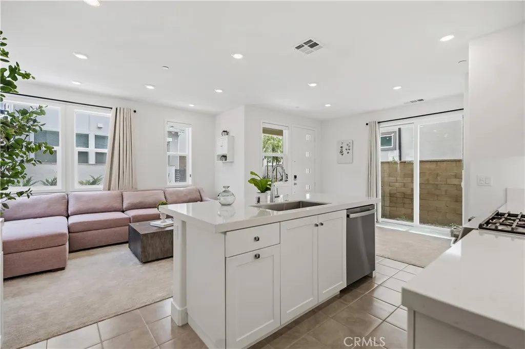 Additional image 67 of 208 Yerba, Irvine, CA 92618