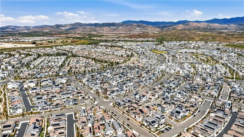 Additional image 111 of 208 Yerba, Irvine, CA 92618