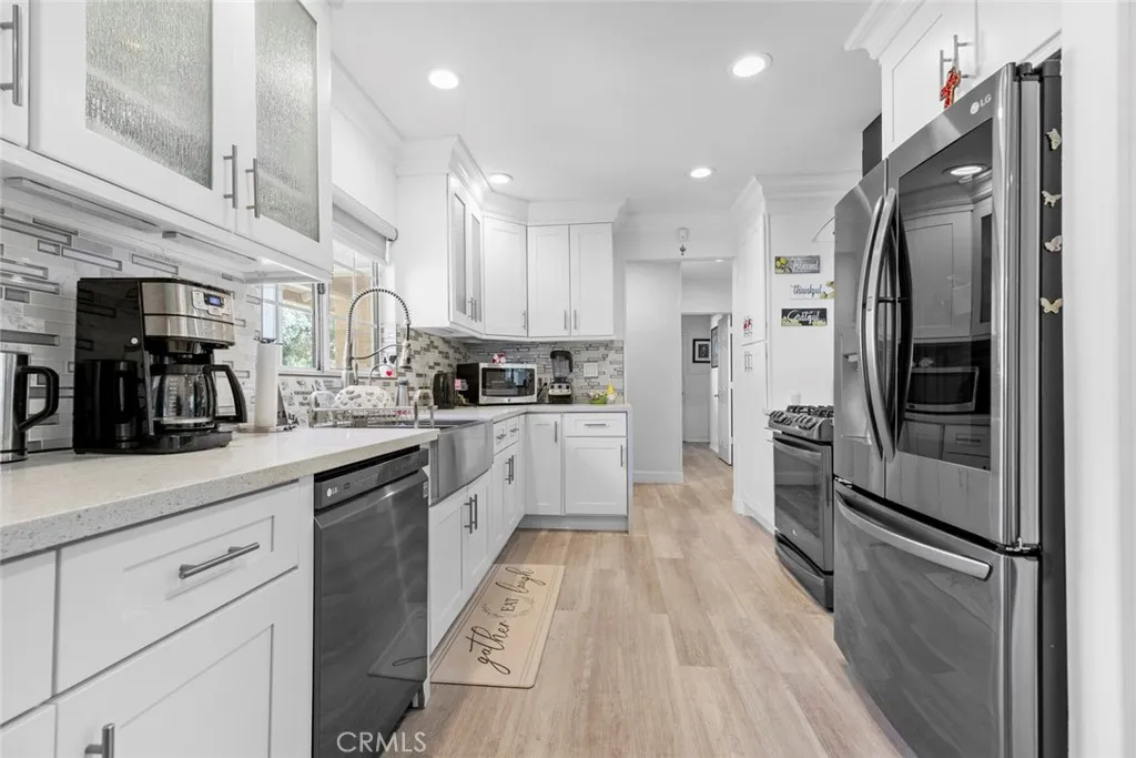 Additional image 95 of 8515 Petaluma Dr, Sun Valley, CA 91352