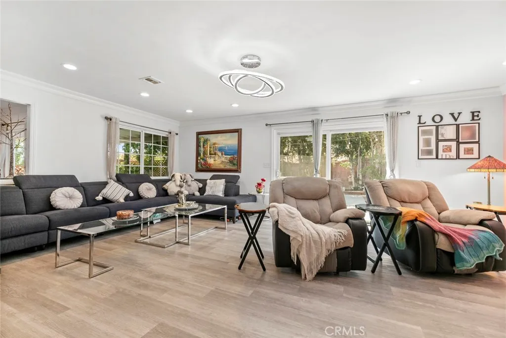 Additional image 75 of 8515 Petaluma Dr, Sun Valley, CA 91352