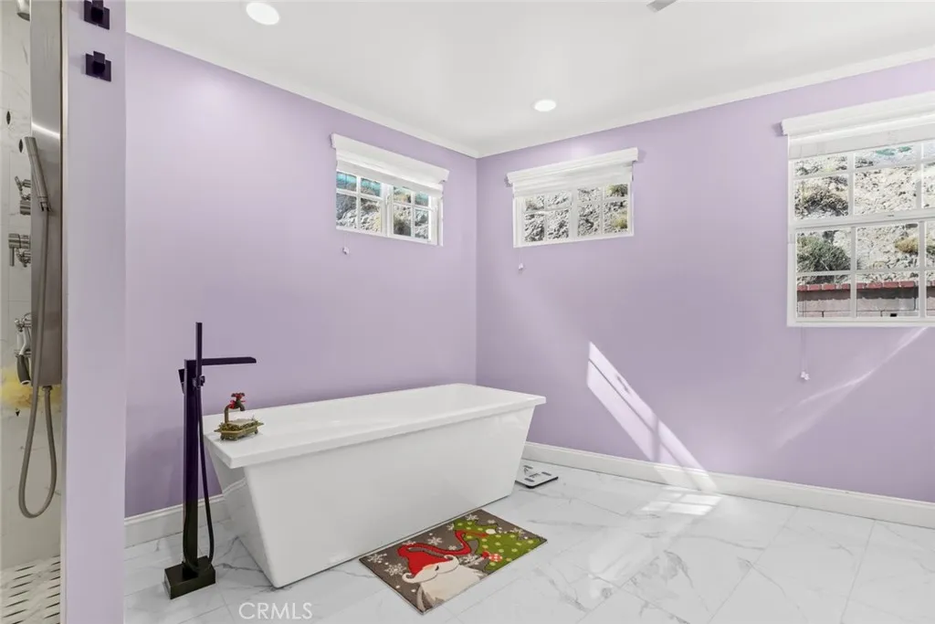 Additional image 94 of 8515 Petaluma Dr, Sun Valley, CA 91352