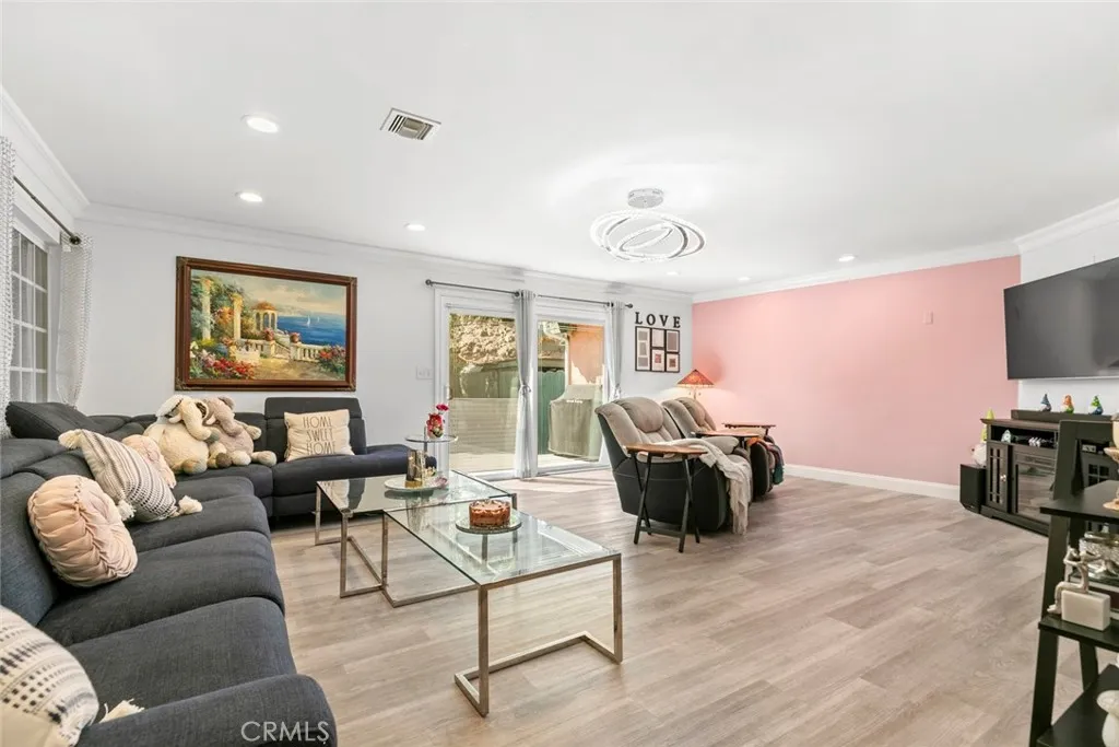 Additional image 13 of 8515 Petaluma Dr, Sun Valley, CA 91352