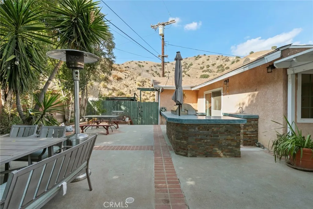 Additional image 112 of 8515 Petaluma Dr, Sun Valley, CA 91352