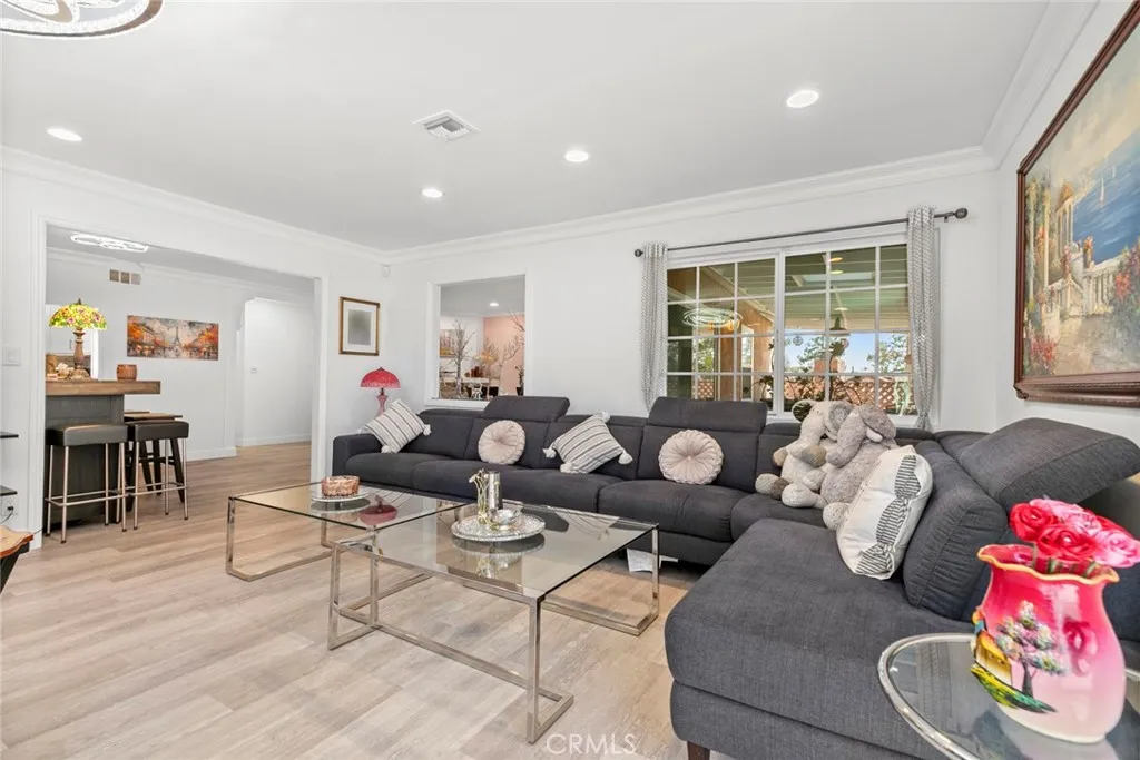 Additional image 79 of 8515 Petaluma Dr, Sun Valley, CA 91352