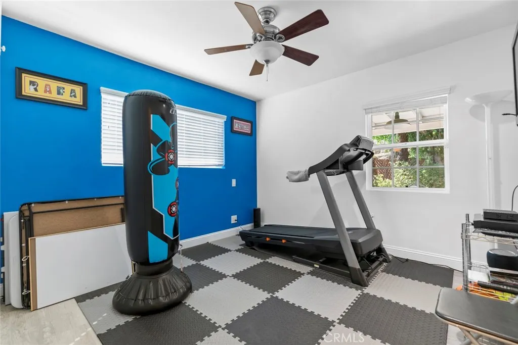 Additional image 104 of 8515 Petaluma Dr, Sun Valley, CA 91352