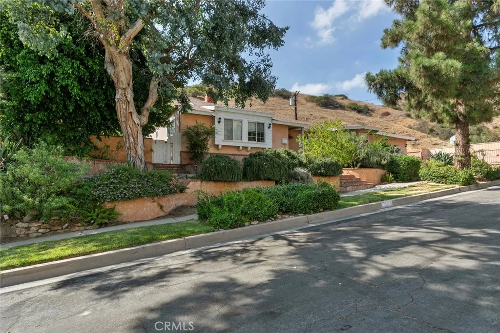 Additional image 64 of 8515 Petaluma Dr, Sun Valley, CA 91352