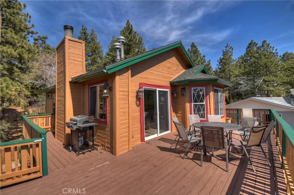 43850 Yosemite Drive, Big Bear Lake, CA 92315