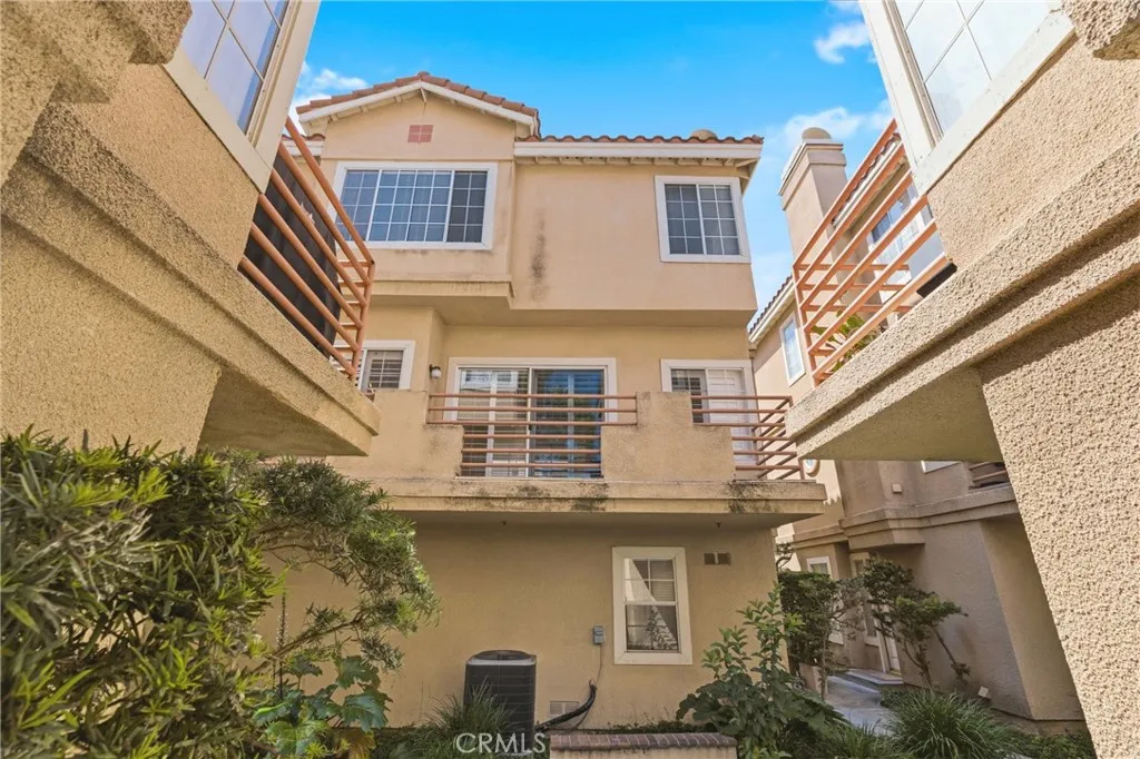 Additional image 50 of 14075 Lemoli Way, Hawthorne, CA 90250