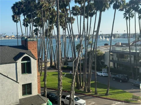 Property image for 5959 E Naples Plaza Unit 104, Long Beach, CA 90803