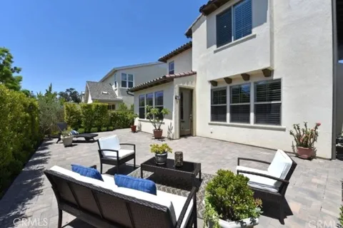 132 Carrotwood, Irvine, CA MLS: OC25084337
