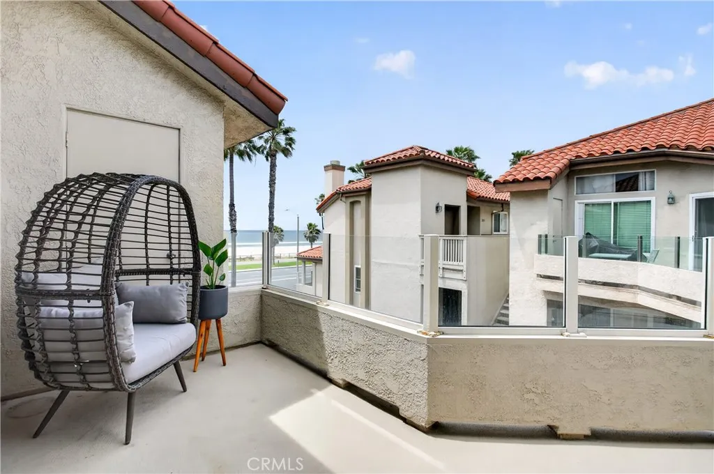 Additional image 36 of 1400 Pacific Coast Unit 305, Huntington Beach, CA 92648