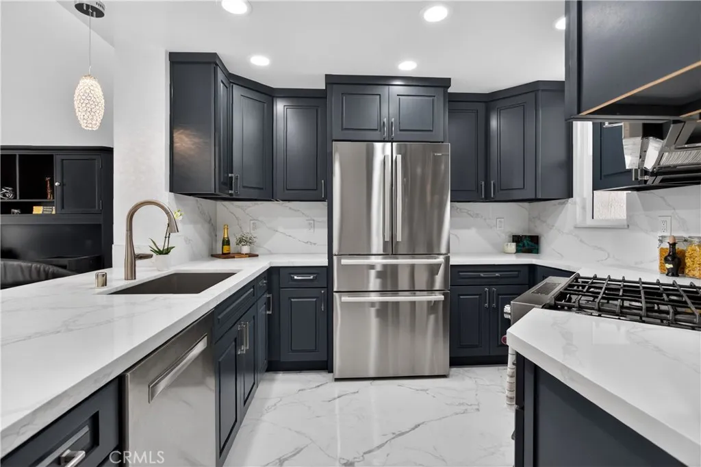 Additional image 14 of 1400 Pacific Coast Unit 305, Huntington Beach, CA 92648