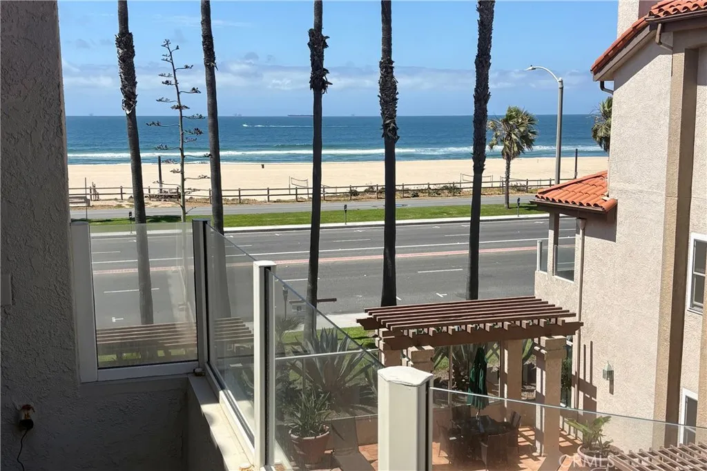 Additional image 31 of 1400 Pacific Coast Unit 305, Huntington Beach, CA 92648