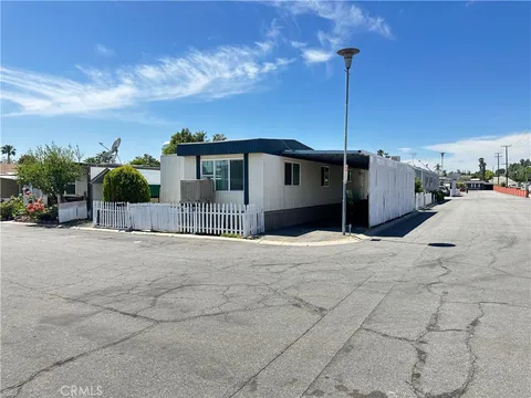 2250 W Mill Street Unit 53, Colton, CA MLS: CV25079875