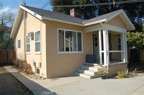575 N Madison Avenue Unit 2, Pasadena, CA MLS: TR25032503