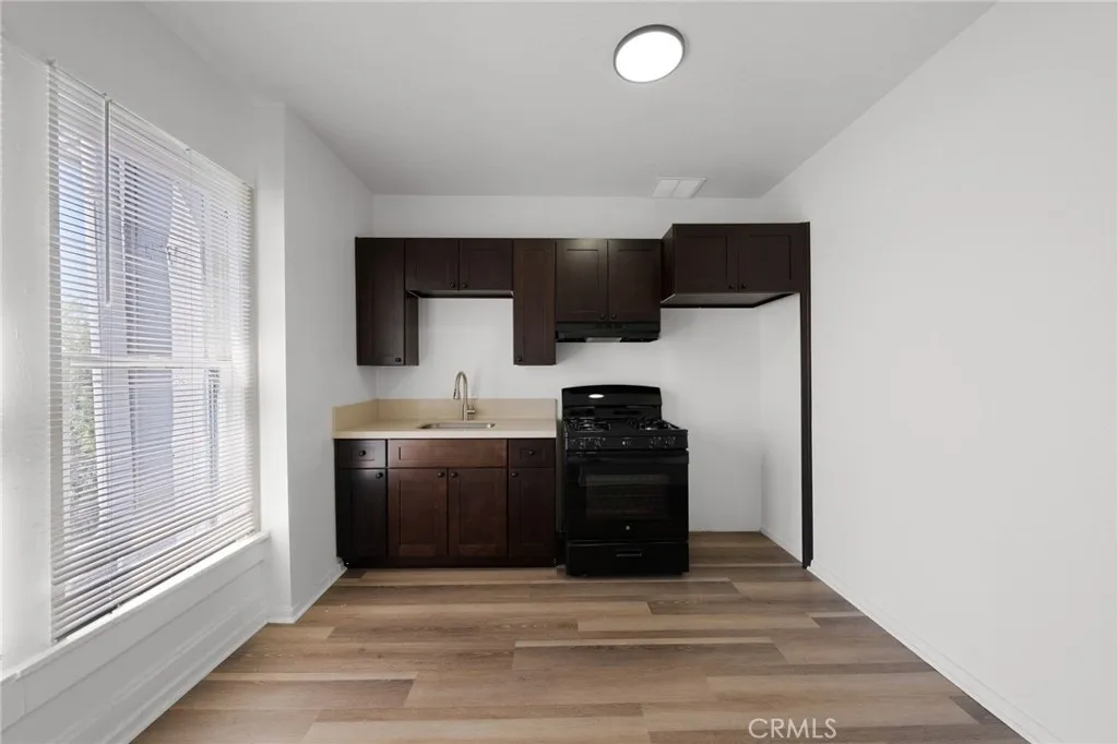 Additional image 17 of 927 Orange Street, Redlands, CA 92374