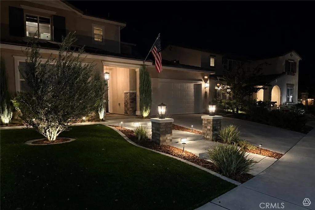 29974 Western Front Dr, Menifee, CA 92584