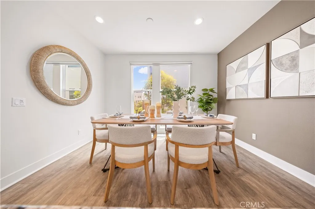 Additional image 37 of 645 W 17th St, Costa Mesa, CA 92627