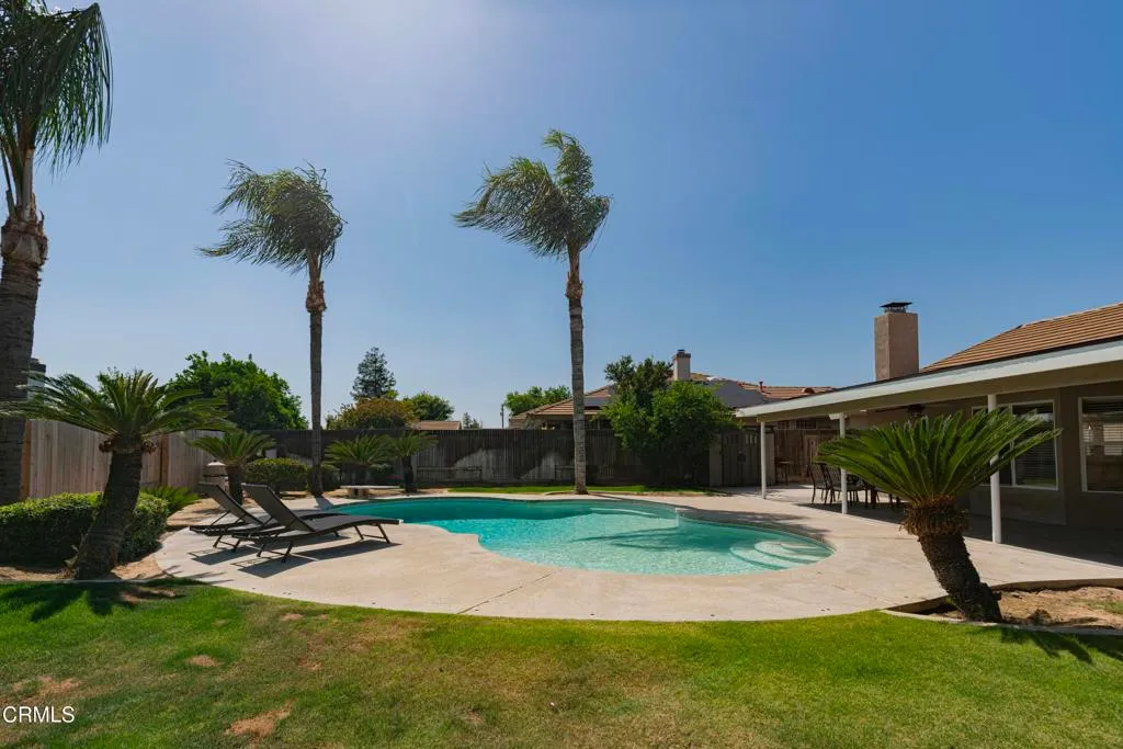Additional image 39 of 11123 Coachlight Court, Bakersfield, CA 93312