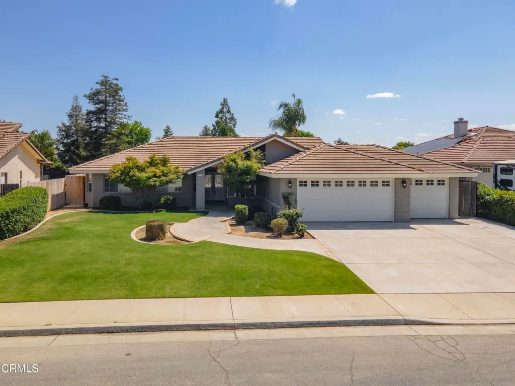 Additional image 6 of 11123 Coachlight Court, Bakersfield, CA 93312