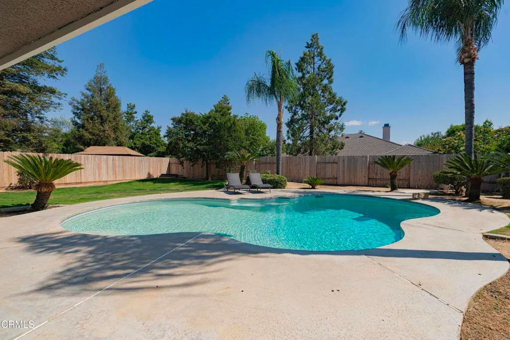 Additional image 84 of 11123 Coachlight Court, Bakersfield, CA 93312
