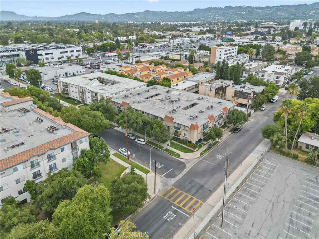 Additional image 36 of 14560 Clark Street Unit 215, Sherman Oaks, CA 91411