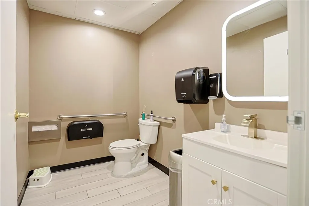 Additional image 48 of 2244 Pacific Coast Hwy Unit 106, Lomita, CA 90717