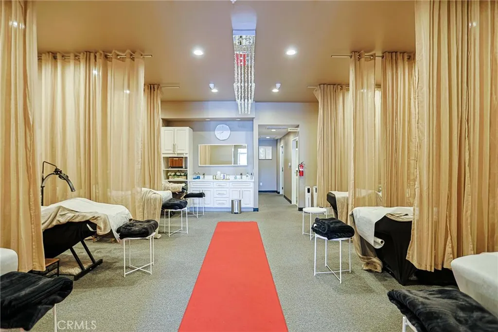 Additional image 10 of 2244 Pacific Coast Hwy Unit 106, Lomita, CA 90717