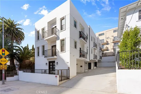 1905 N Stoke Lane, Los Angeles, CA 90068 - MLS#: OC25043391