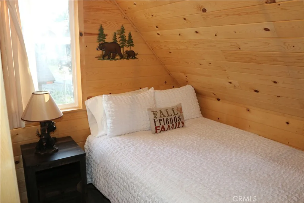 Additional image 46 of 400 Shakespeare Ln, Big Bear City, CA 92314