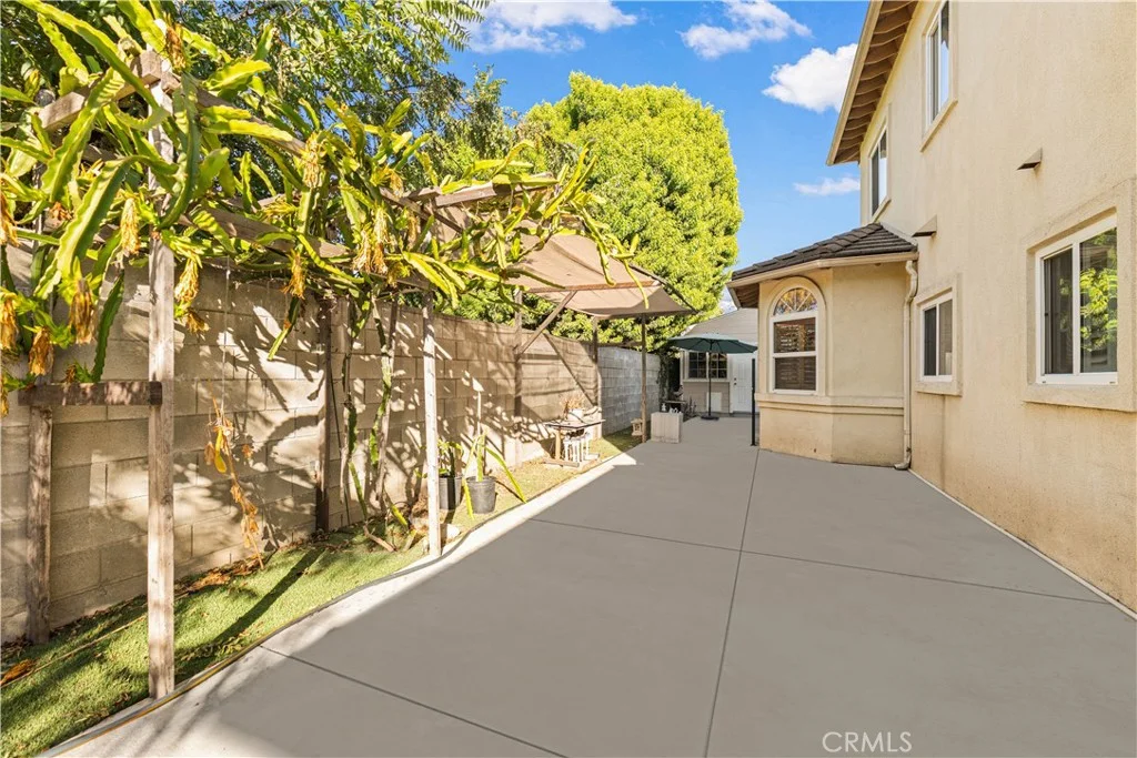 5215 Buffington Rd, El Monte, CA 91732